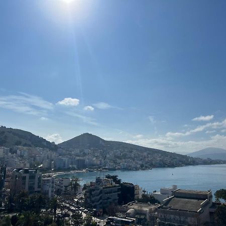 Center-Sea View Apartament,Sarandë エクステリア 写真