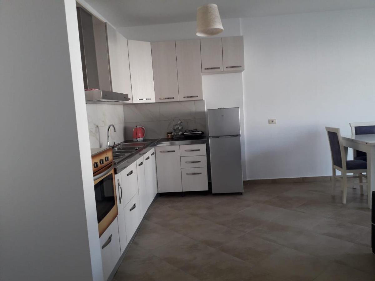 Center-Sea View Apartament,Sarandë エクステリア 写真