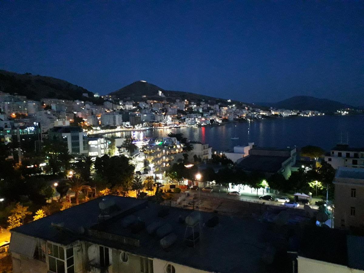 Center-Sea View Apartament,Sarandë エクステリア 写真