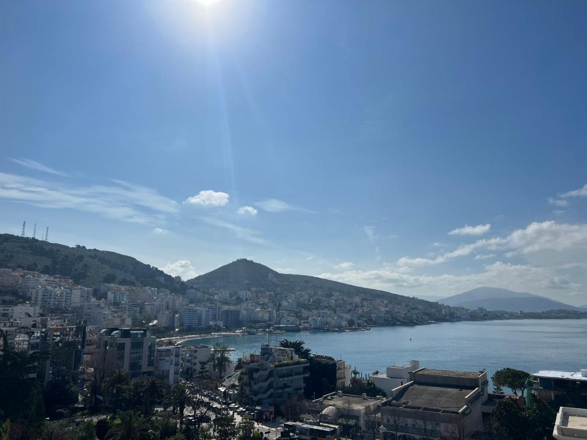 Center-Sea View Apartament,Sarandë エクステリア 写真