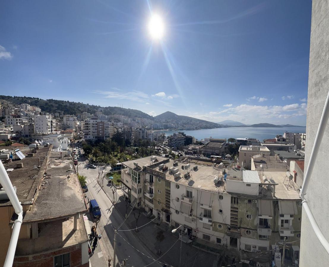 Center-Sea View Apartament,Sarandë エクステリア 写真